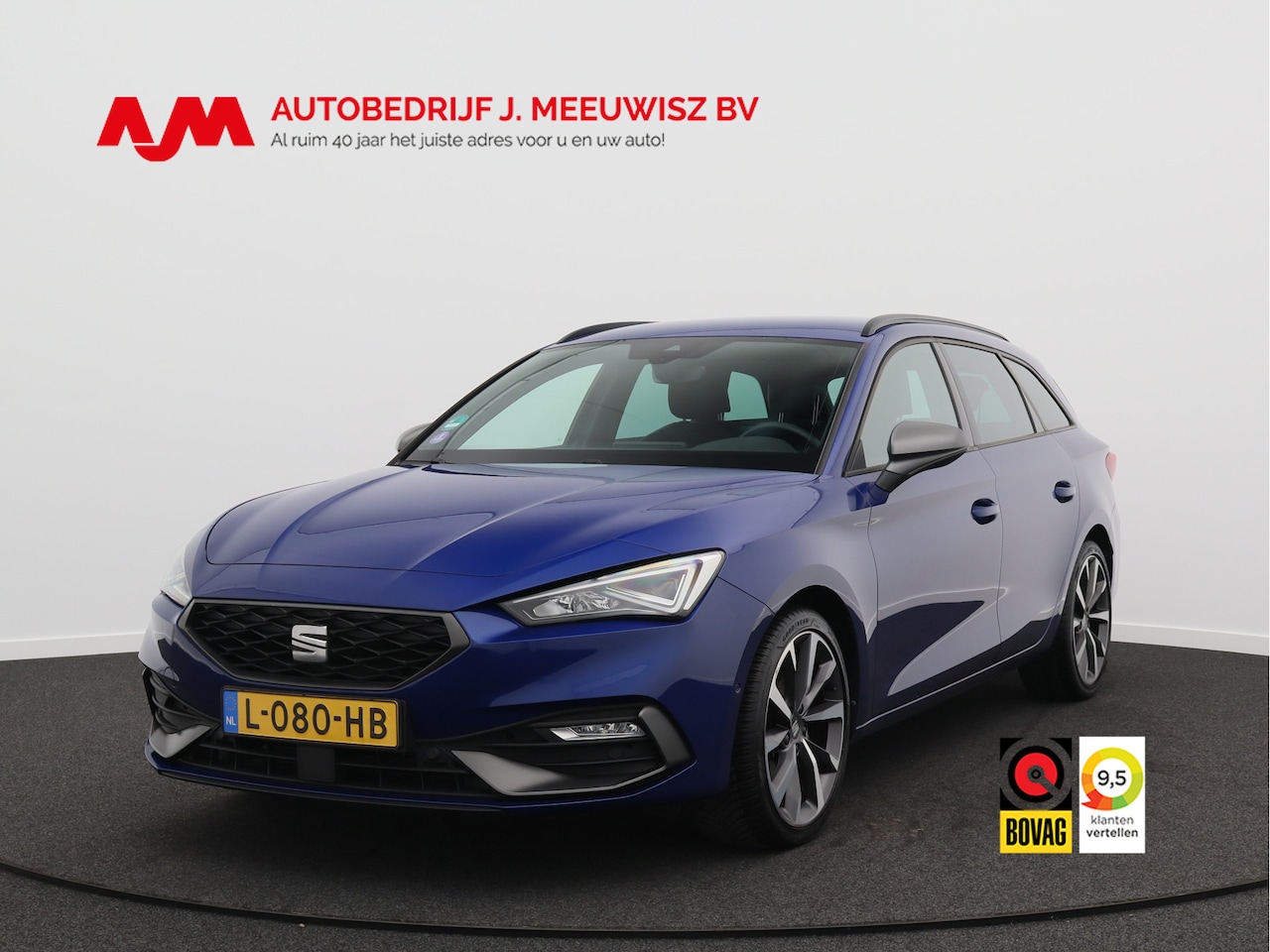 SEAT Leon Sportstourer - 1.5 eTSI FR Business Intense/ lage km/ trekhaak! - AutoWereld.nl