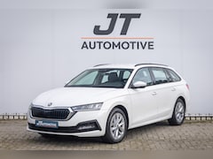 Skoda Octavia - 1.4 TSI iV Sport Bns hyb soh92% Stoelverwarming | Stuurverwarming | Lane assist | Carplay