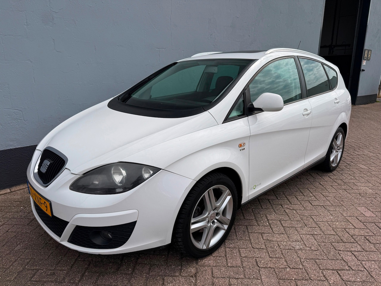 SEAT Altea XL - 1.2 TSI Ecomotive COPA - Panorama Dak - AutoWereld.nl