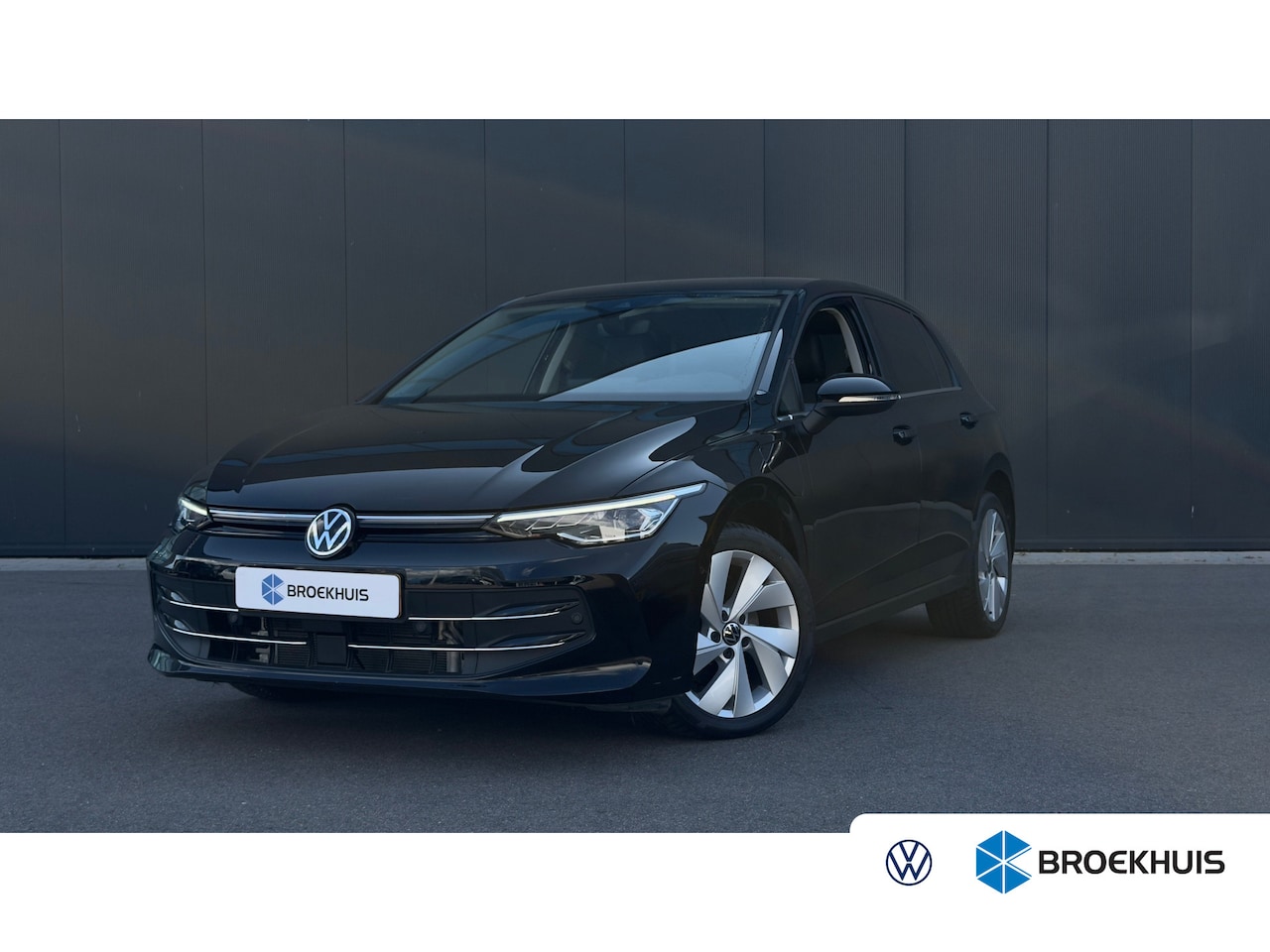 Volkswagen Golf - 1.5 eHybrid Life Edition | ErgoActive Massage | Leder / Alcantara | Camera - AutoWereld.nl