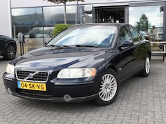 Volvo S60 - 2.4 Edition II APK 01-2027 MEENEEMPRIJS