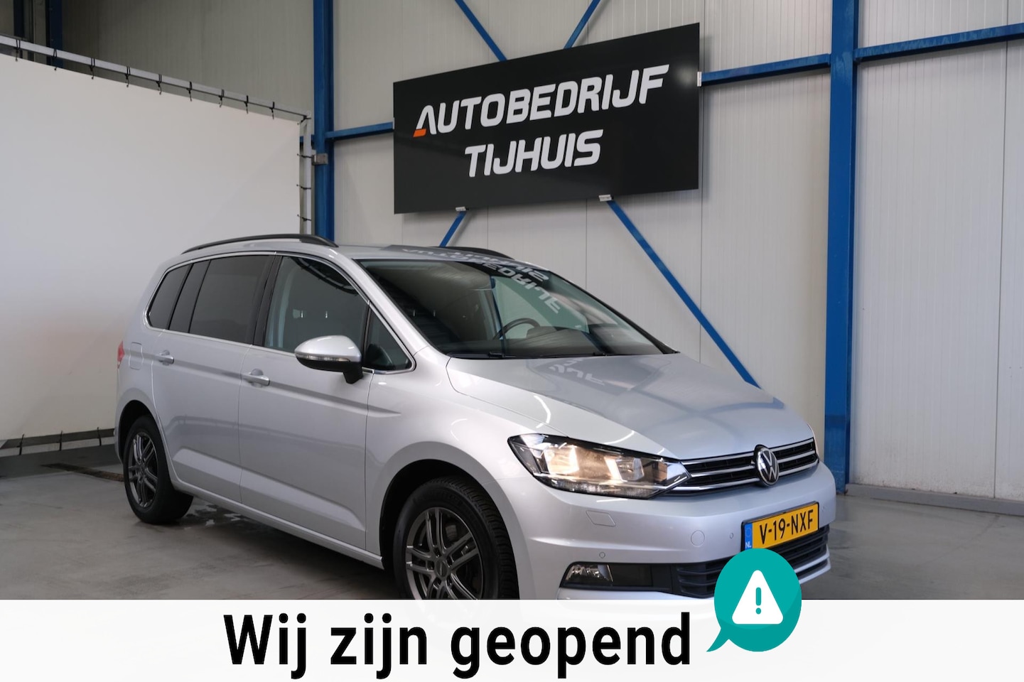 Volkswagen Touran - 2.0 TDI 150 PK DSG > Grijskenteken < - Airco, Cruise, Navi, PDC. - AutoWereld.nl