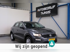 Volkswagen T-Roc - 1.5 TSI Style Business Automaat - N.A.P. Airco, Crusie, Navi, PDC, Carplay