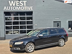Volvo V70 - 2.4D Summum RIJDT ZEER GOED AUTOMAAT