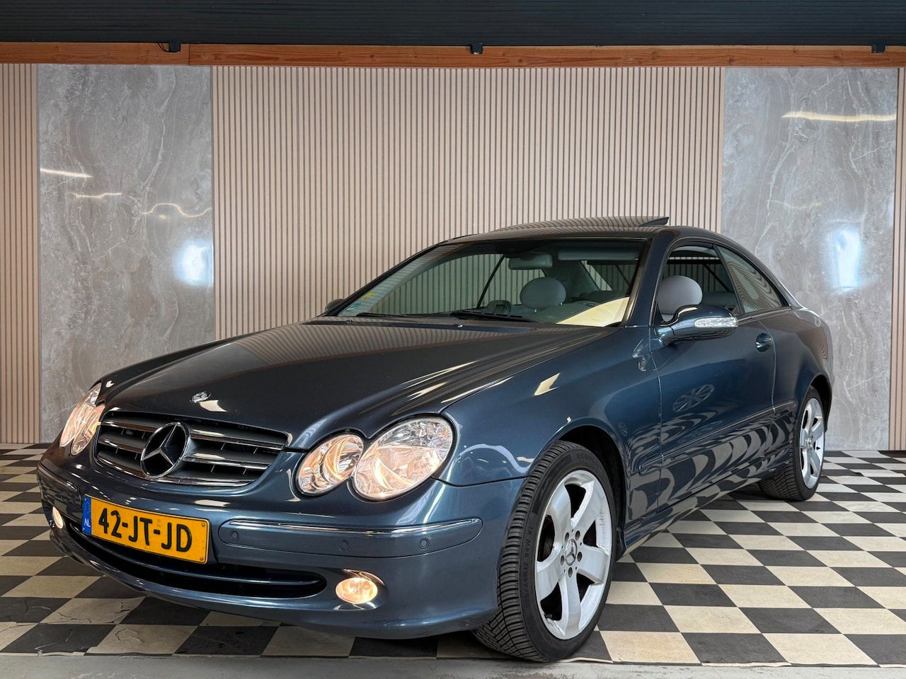 Mercedes-Benz CLK-klasse Coupé - 200 K. Elegance OpenDak Airco Stoelvw Cruise Control - AutoWereld.nl