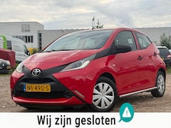 Toyota Aygo - 1.0 VVT-i x-fun/ SIDE BARS/ AIRCO/ ZEER ZUINIG