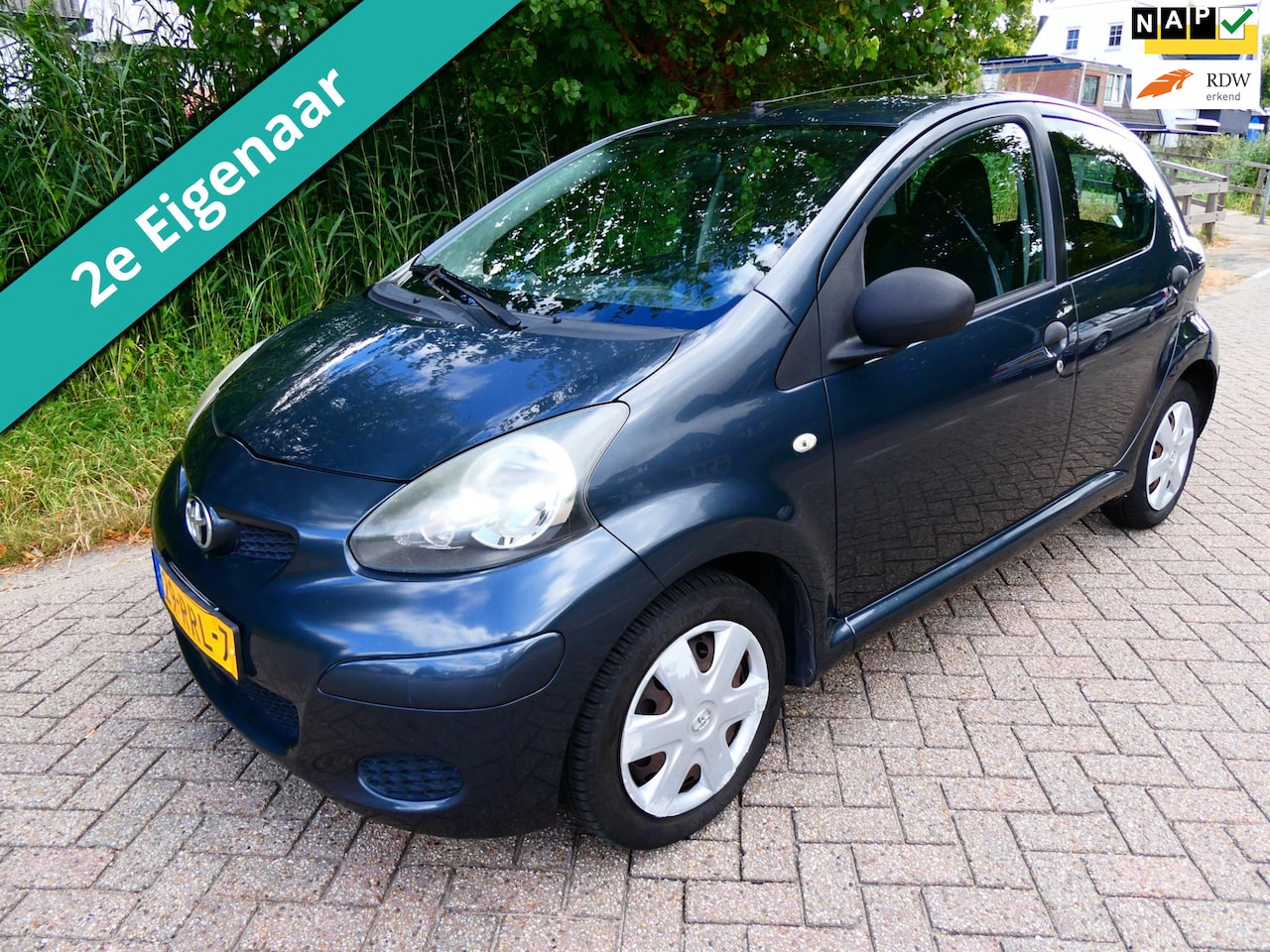 Toyota Aygo - 1.0-12V 5-deurs Airco Zuinig A-Label 1 op 20 2e eigenaar - AutoWereld.nl