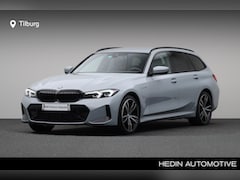 BMW 3-serie Touring - 330e | Live Cockpit Professional | PDC Voor/Achter | M Sportpakket | Sportstoelen Voor |