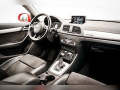 Audi Q3 - 2.0 TFSi Quattro Pro Line Plus | S-Tronic | Trekhaak | 19 inch LMV | Sportstoelen | Volled