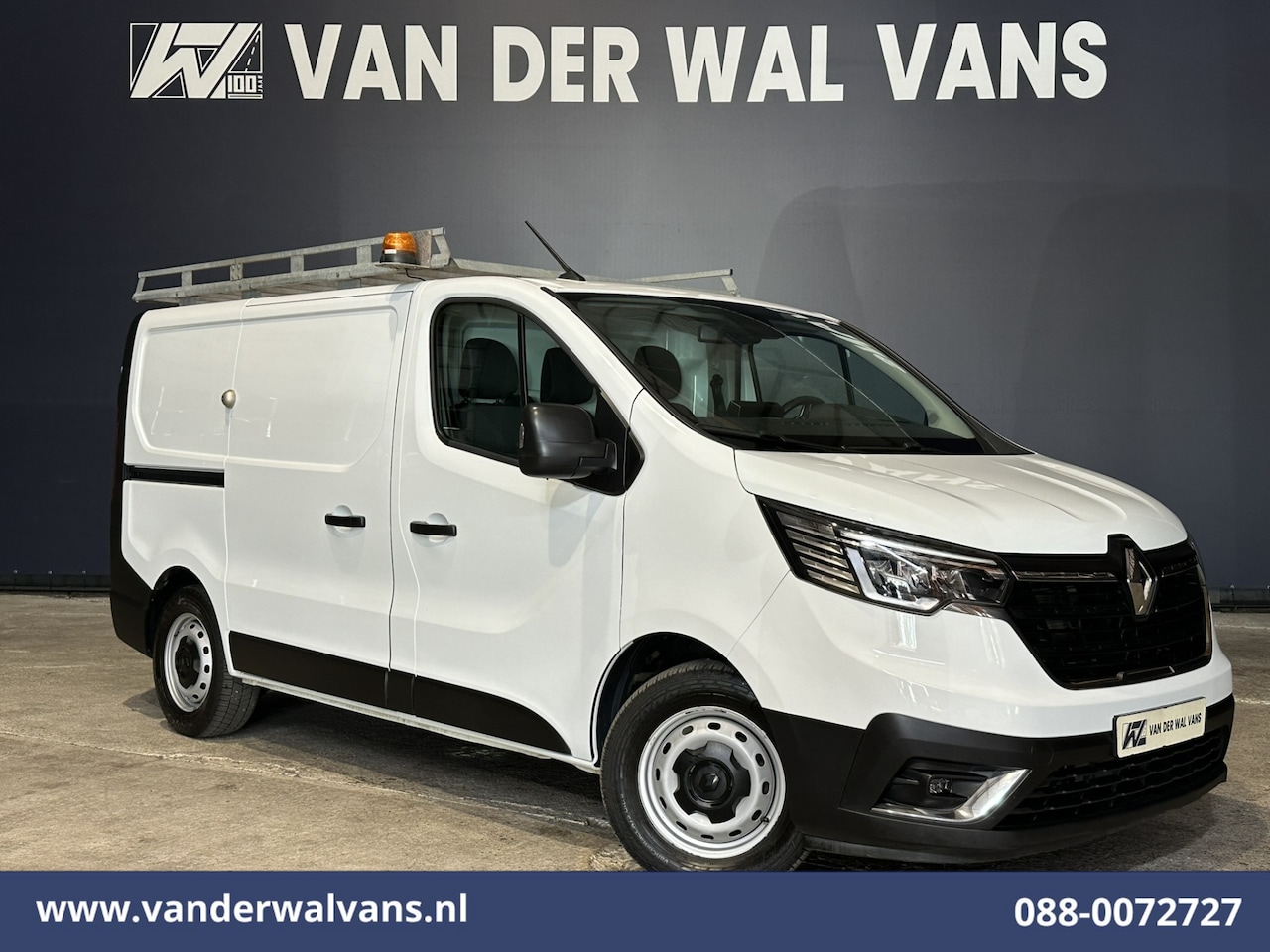 Renault Trafic - 2.0 Blue dCi 131pk L1H1 Euro6 Airco | Imperiaal | Navigatie | Camera | LED | Cruisecontrol - AutoWereld.nl