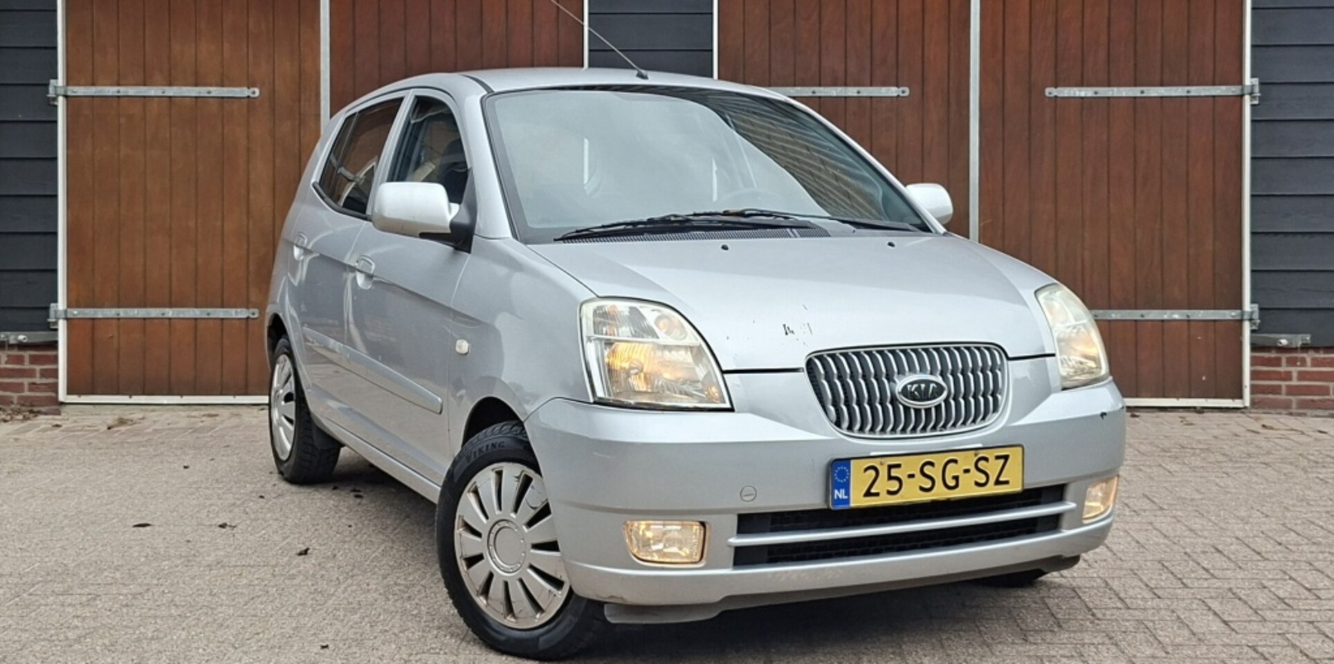 Kia Picanto - 1.1 EX | Airco | Bluetooth | NAP | 5 deurs | 4x nieuwe all seasonbanden | - AutoWereld.nl