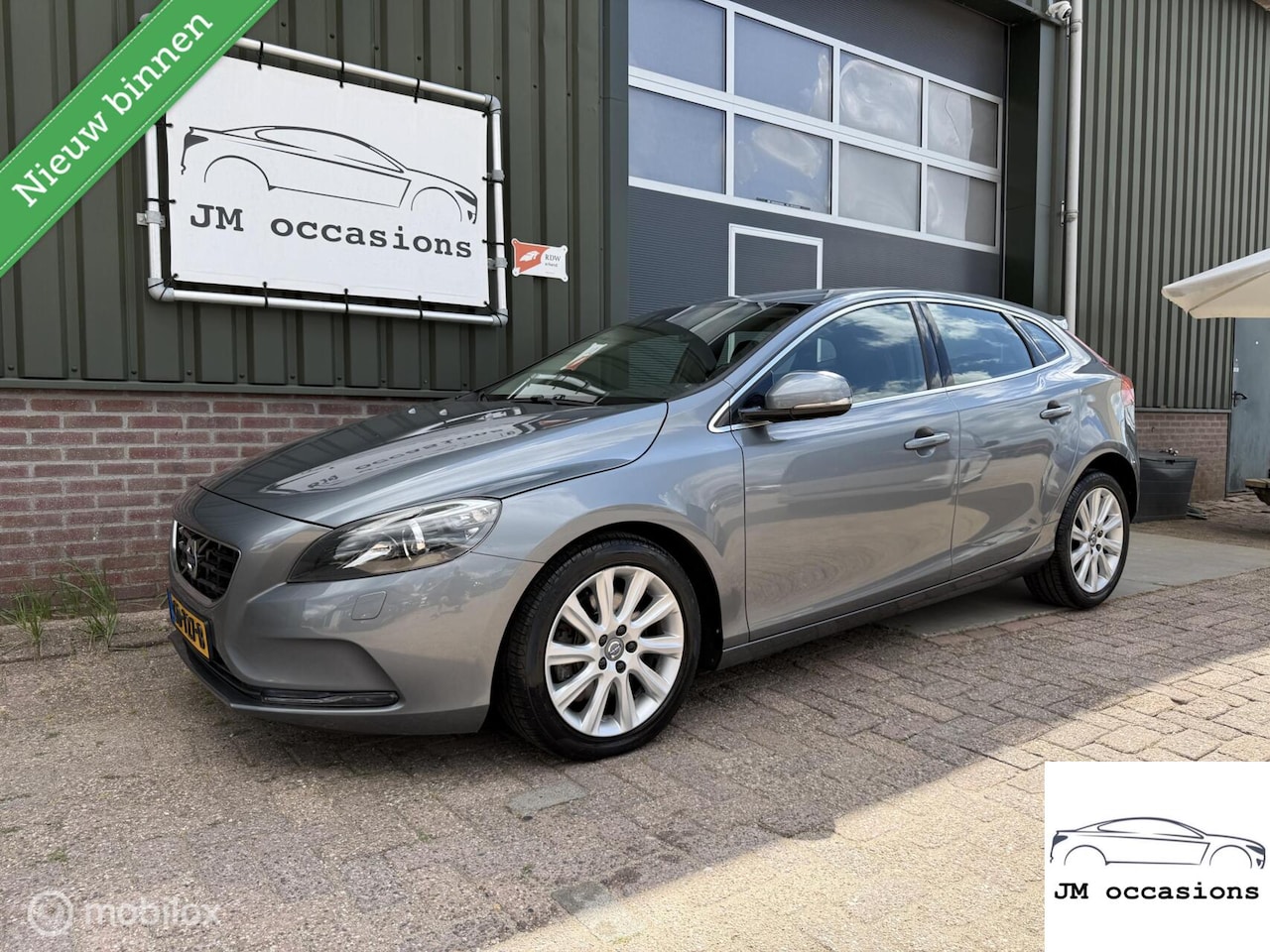 Volvo V40 - 2.0 T5 Momentum|Clima|Cruise|Xenon|PDC|PDC|245 PK| - AutoWereld.nl
