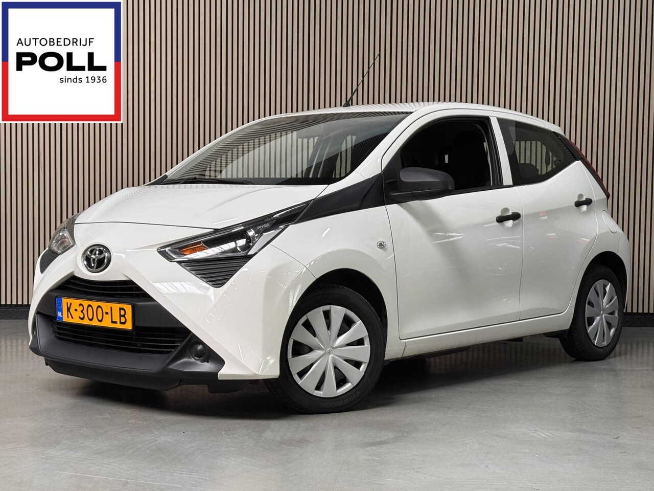 Toyota Aygo - 1.0 VVT-i x-Fun Airconditioning Bluetooth LED 5drs NL-Auto Dealeronderhouden - AutoWereld.nl