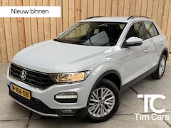 Volkswagen T-Roc - 1.5 TSI Style Adaptieve cruise control | Climate control | Achteruitrijcamera | Apple CarP