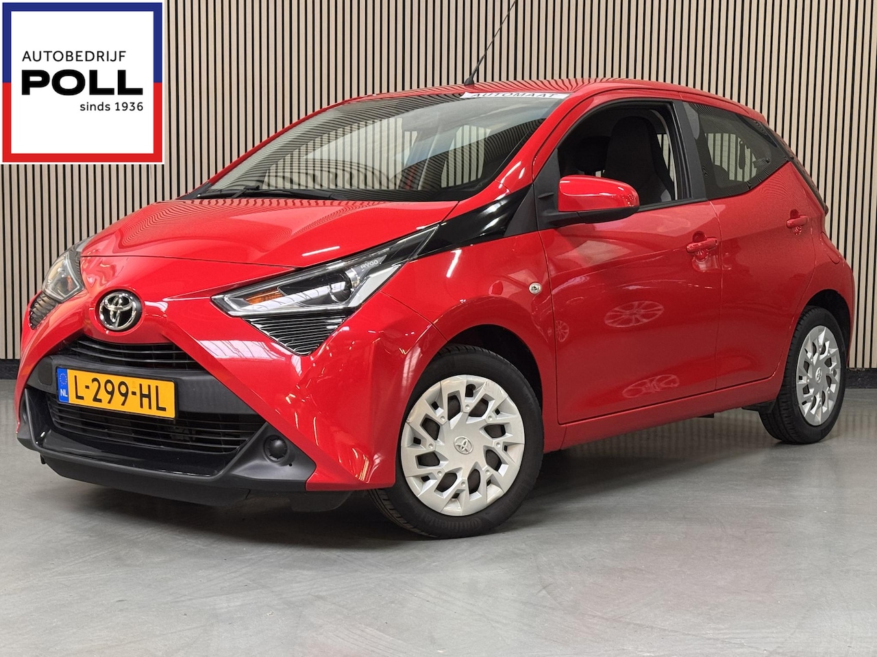 Toyota Aygo - 1.0 VVT-i x-Play Automaat Camera Apple Car Play Android Auto 5drs NL-Auto Dealeronderhoude - AutoWereld.nl