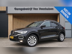 Volkswagen T-Roc - 1.5 TSI 150pk DSG Sport Clima Keyless DAB Virtual Cockpit Adap-Cruise 17 inch LM 93244km