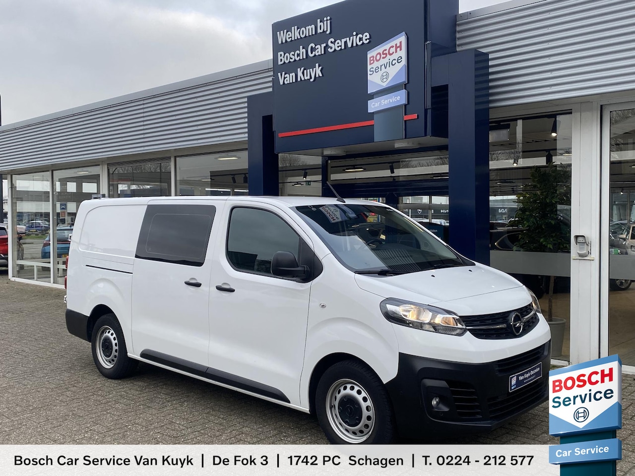 Opel Vivaro - 1.5 CDTI L3H1 DC Selection / 6-Persoons / Cruise-Control / Trekhaak / Zijschuifdeur-Rechts - AutoWereld.nl