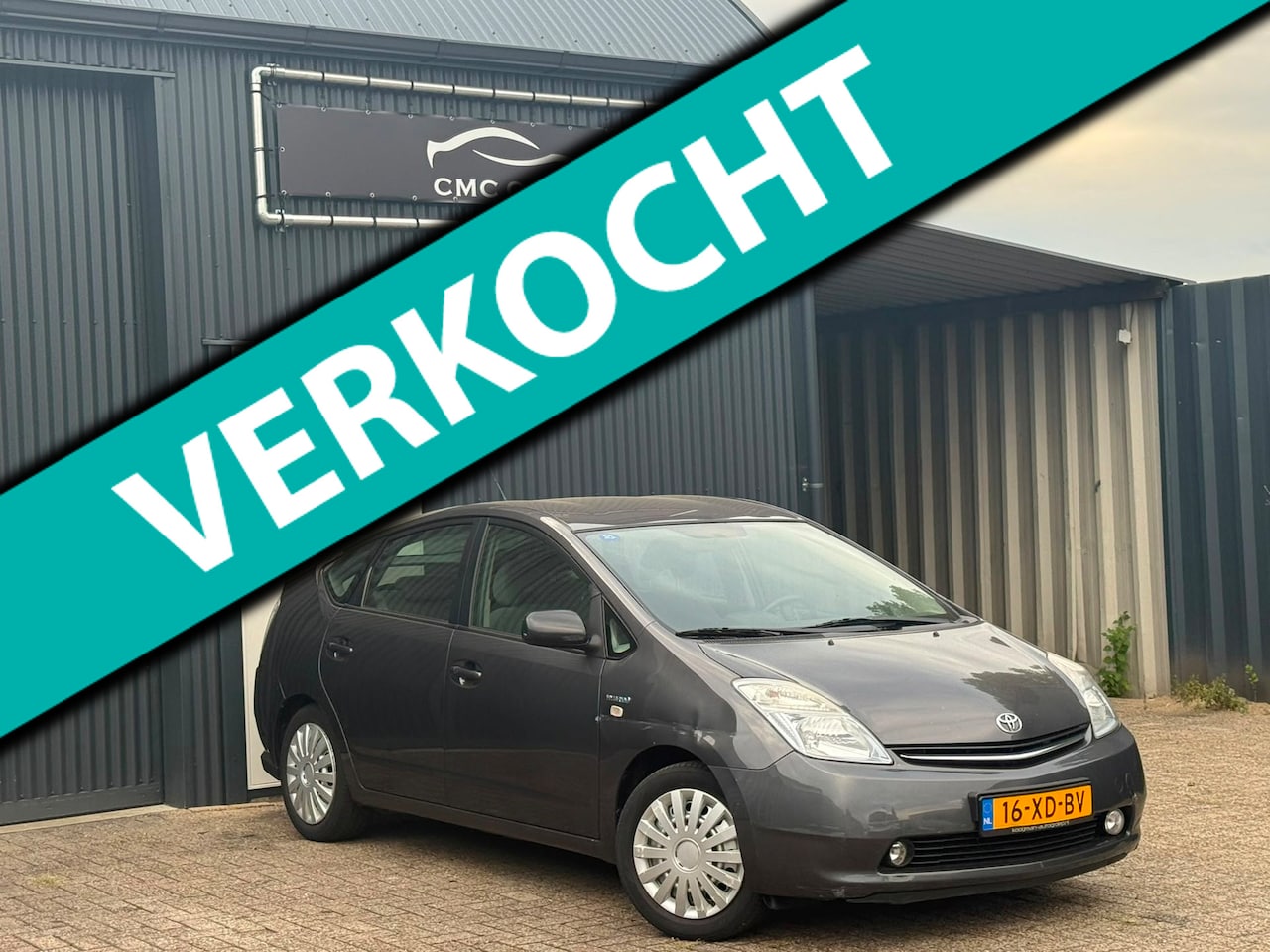 Toyota Prius - 1.5 VVT-i Tech Edition 1.5 VVT-i Tech Edition - AutoWereld.nl