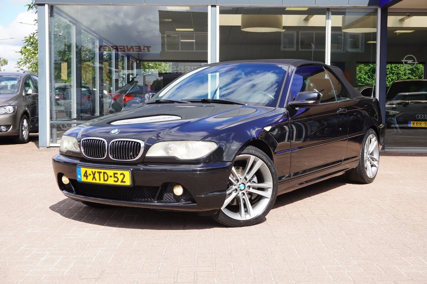 BMW 3-serie Cabrio - 325Ci Executive Cabriolet | Automaat | Airco | Elek. Pakket | Leder | LM velgen | Youngtim - AutoWereld.nl