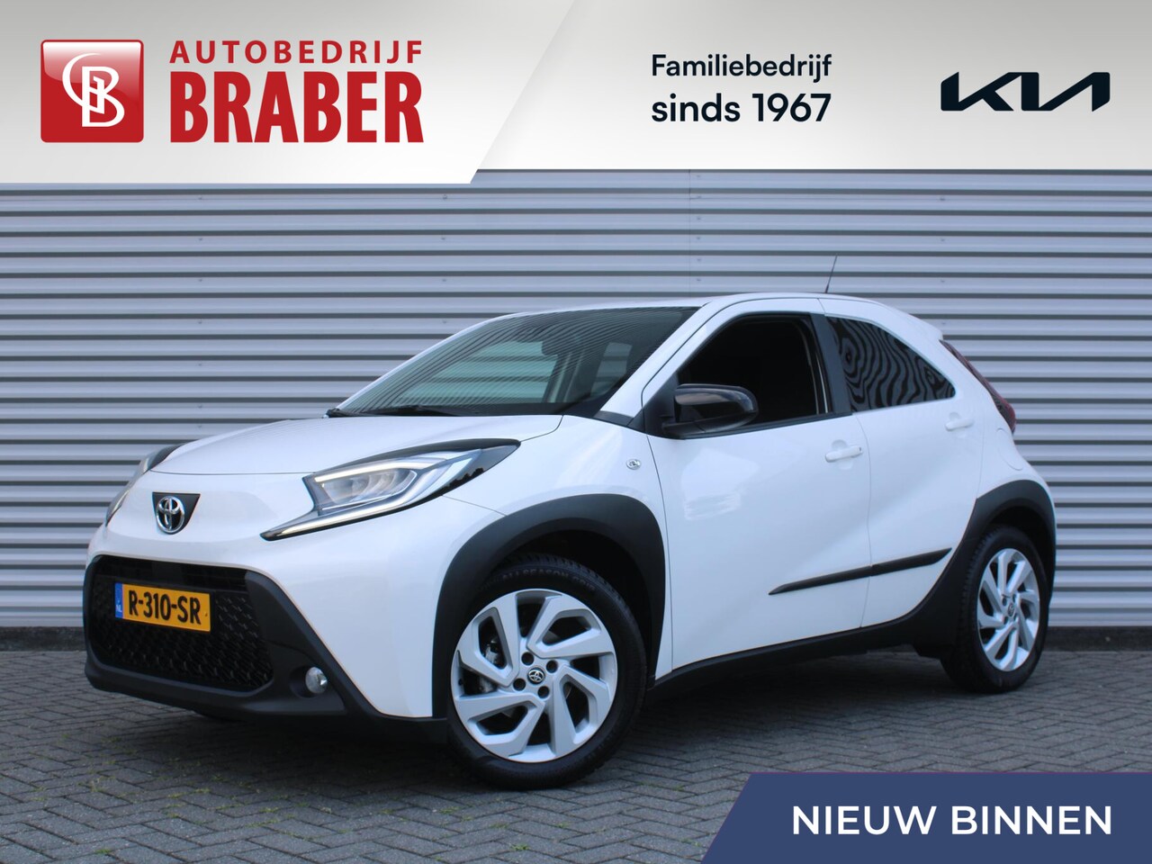 Toyota Aygo X - 1.0 VVT-i S-CVT first | Camera | Android Auto/Apple Carplay | Cruise | Clima | Automaat | - AutoWereld.nl