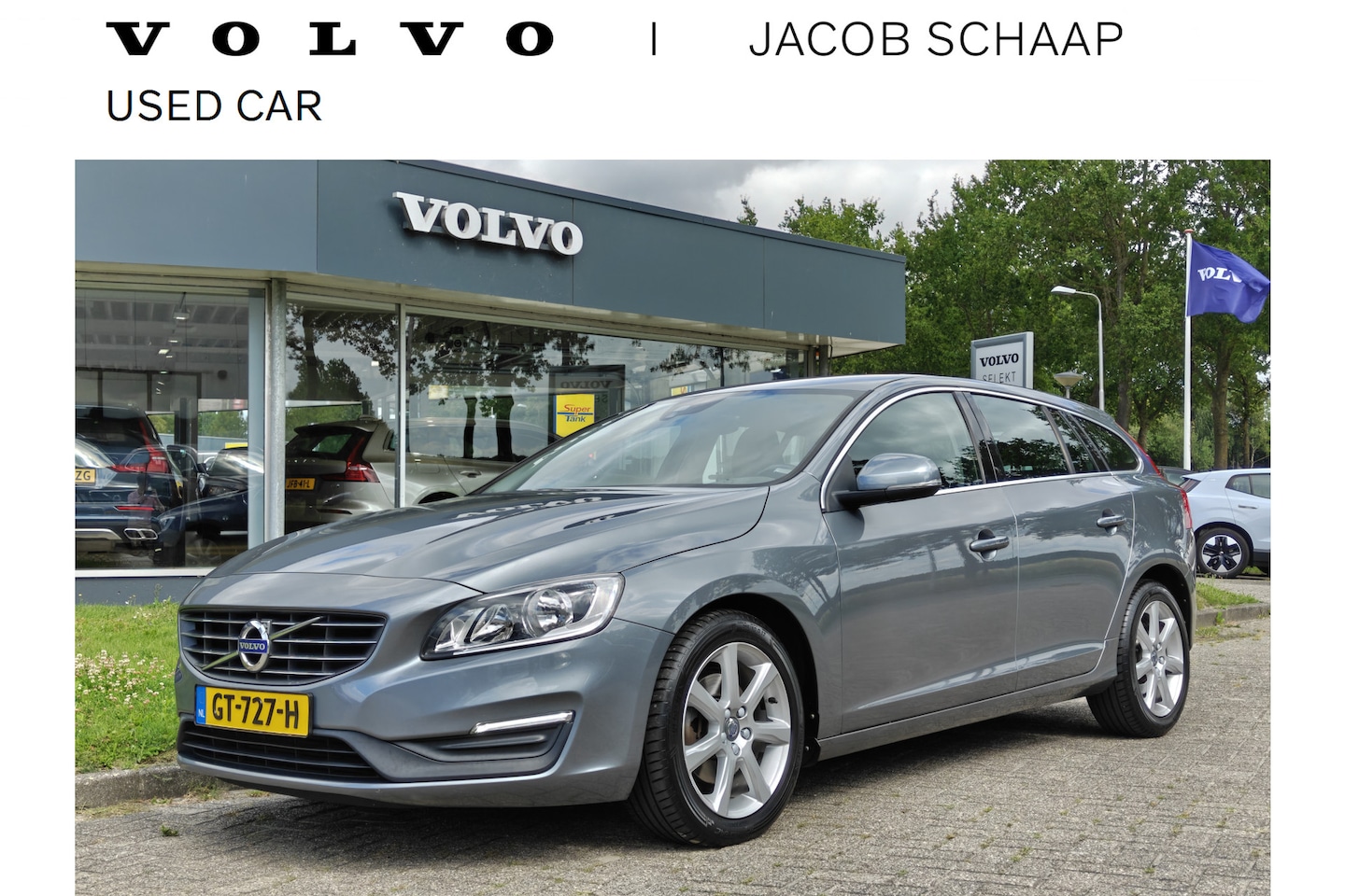 Volvo V60 - T3 152PK Automaat Momentum | Trekhaak | Cruise Control | Parkeersensoor Achter | 17'' | - AutoWereld.nl