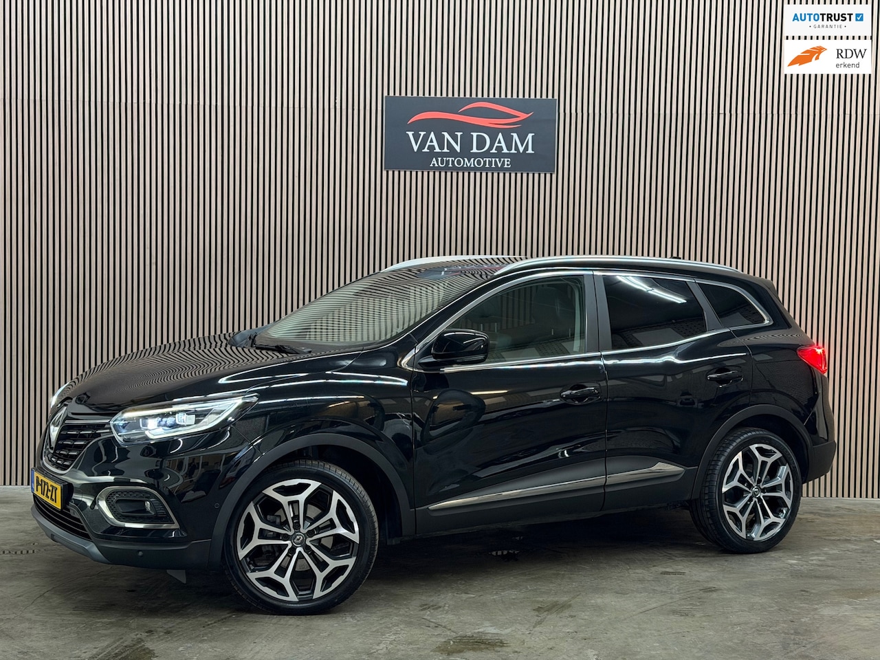 Renault Kadjar - 1.3 TCe Techno 2022 NAP AUTOMAAT LED CAMERA CRUISE - AutoWereld.nl