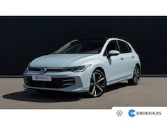 Volkswagen Golf - 1.5 eHybrid Life Edition 204PK | Panoramadak | Camera | Elektrische stoel |