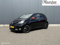 Toyota Aygo - Orange line nwe APK airco/trekhaak/All season
