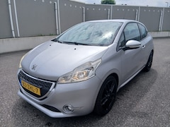 Peugeot 208 - 1.2 VTi Active