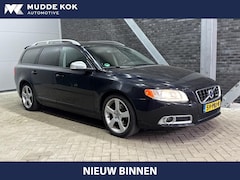 Volvo V70 - 2.0T R-Design | Youngtimer | Trekhaak | Xenon | Leder | Navi | Stoelverwarming | 18 Inch