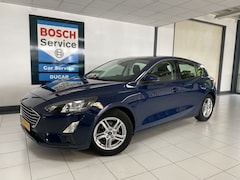 Ford Focus - 1.0 EcoBoost Trend Edition Business Navigatie / Carplay /Led verlichting /airco