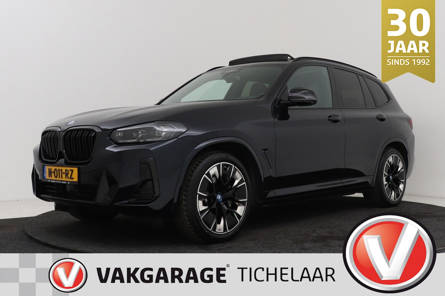 BMW iX3 - High Executive 80 kWh | SOH 93,8%!! | Org NL | Trekhaak | 360 Camera | Pano | Full-options - AutoWereld.nl