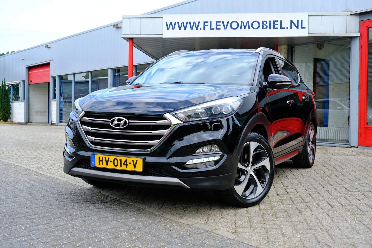 Hyundai Tucson - 1.6 T-GDi Premium 4WD Aut. Leder|Navi|Cam|LMV|Stoelventi - AutoWereld.nl
