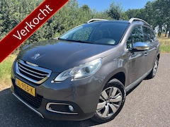 Peugeot 2008 - 1.2 PureTech Blue Lease Executive
