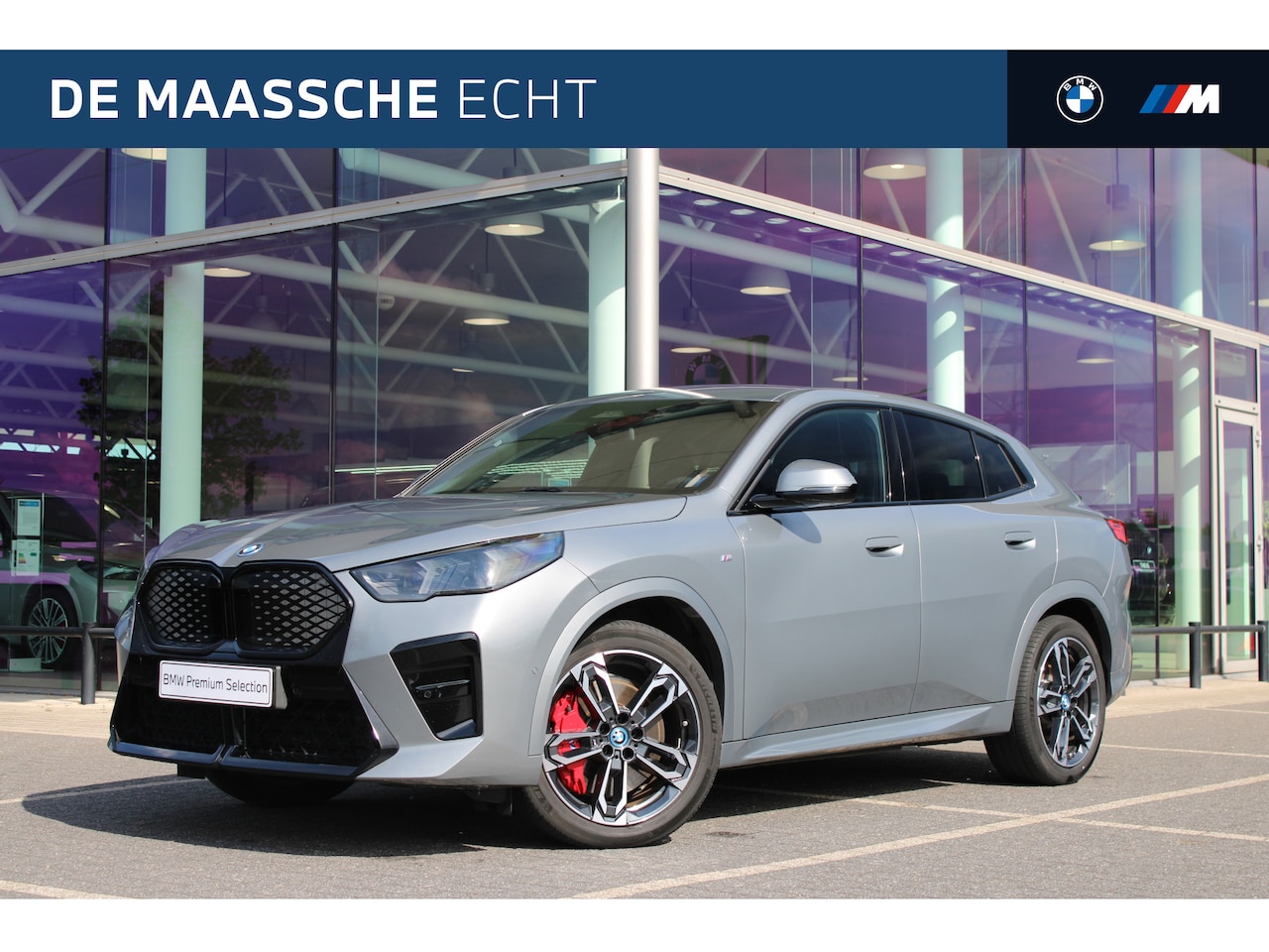 BMW iX2 - xDrive30 M Sport / Sportstoelen / Comfort Access / Harman-Kardon / Achteruitrijcamera / Ad - AutoWereld.nl