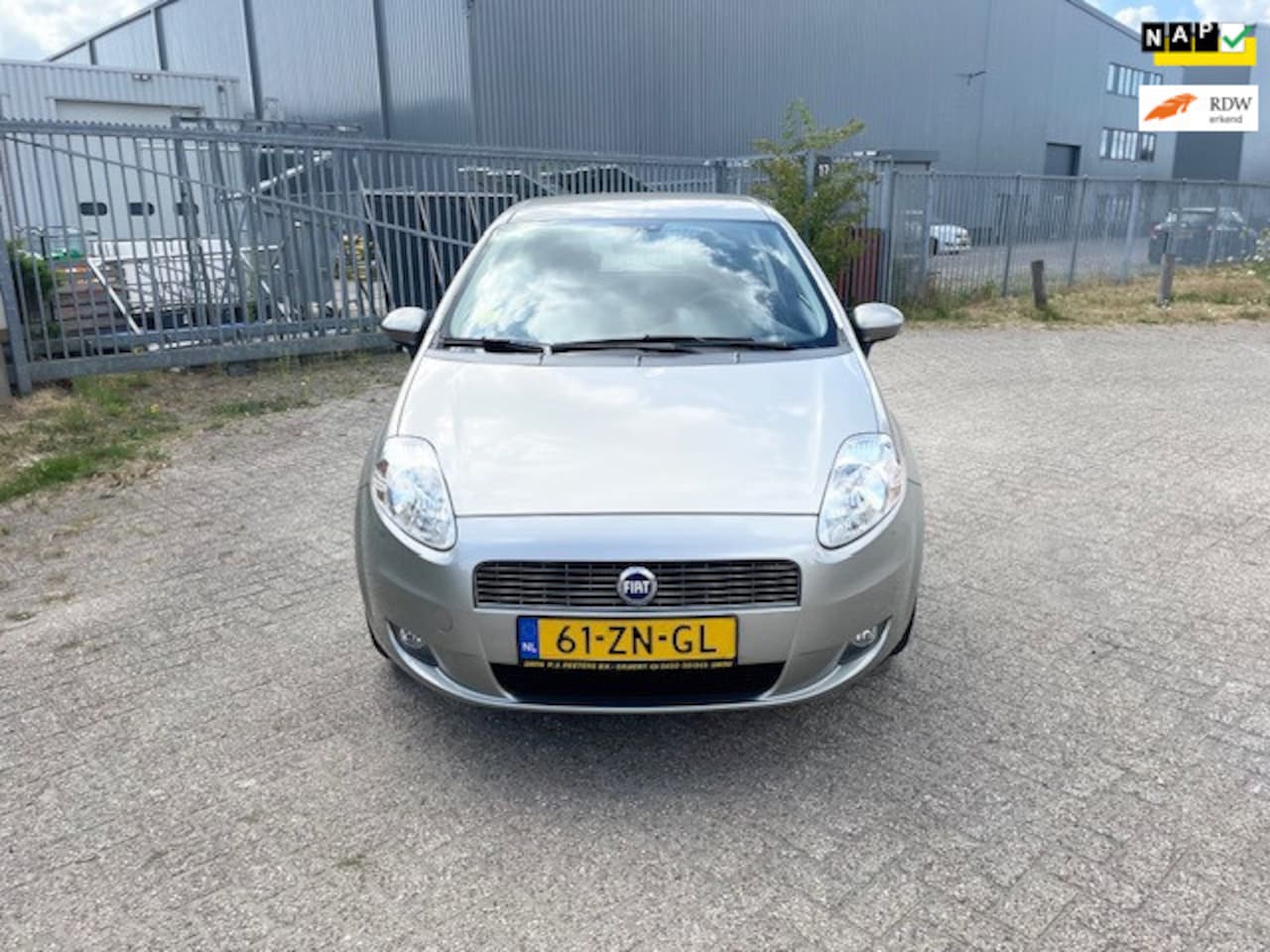 Fiat Grande Punto - 1.4 Dynamic 1.4 Dynamic - AutoWereld.nl