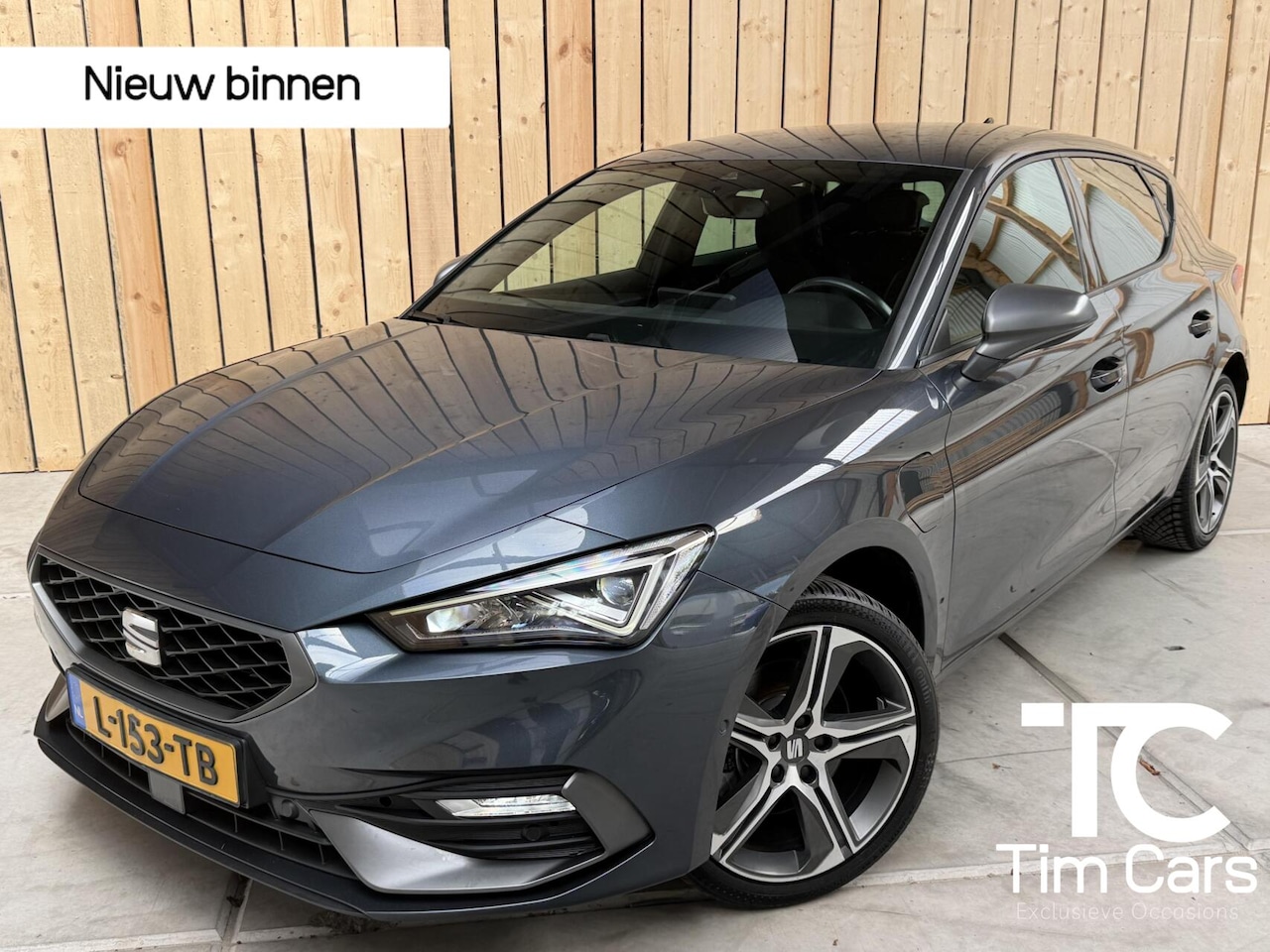 SEAT Leon - 1.4 TSI eHybrid PHEV FR Business Intense Apple CarPlay/Android Auto Full-link | Adaptieve - AutoWereld.nl