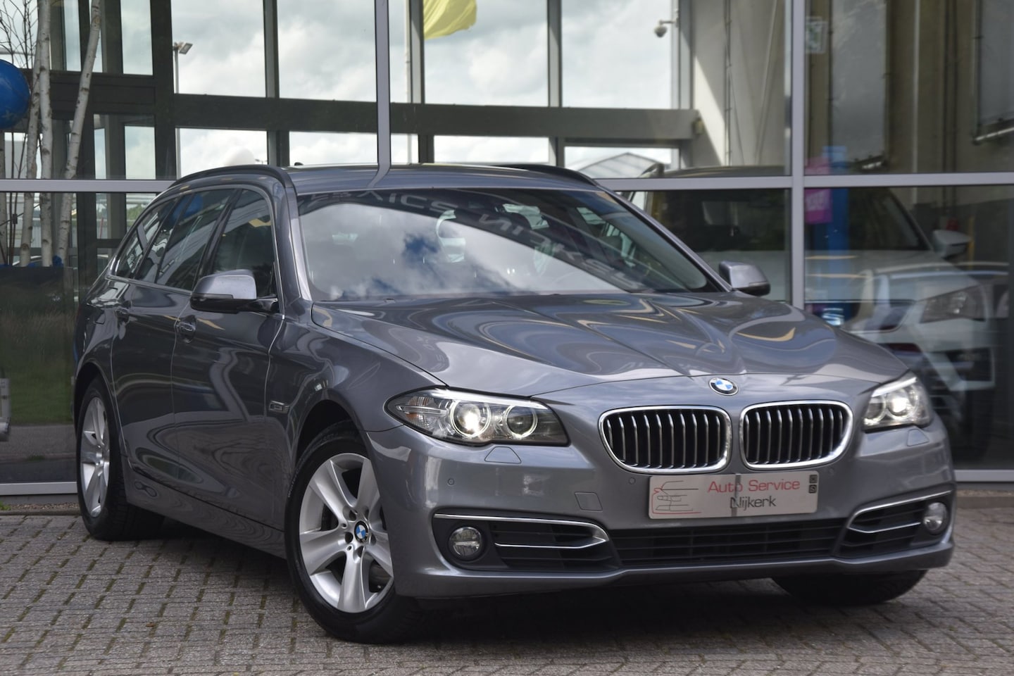 BMW 5-serie Touring - 520xd High Executive | Head-Up | ACC | Leder | Historie - AutoWereld.nl