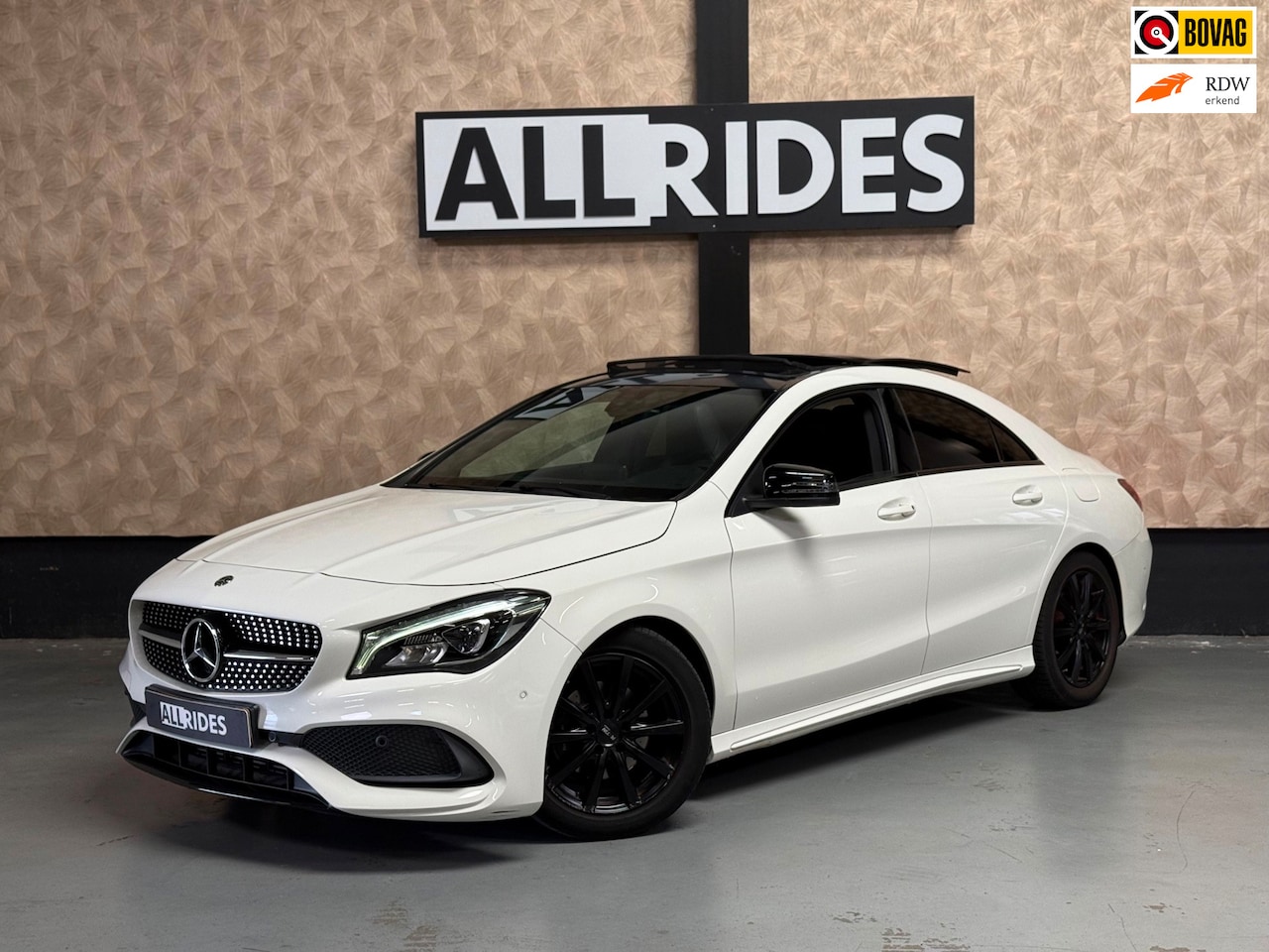 Mercedes-Benz CLA-Klasse - 180 Business Solution AMG | Pano | Sfeerverlichting | Stoelverwarming | NAP - AutoWereld.nl
