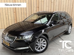 Skoda Superb Combi - 1.4 TSI iV Business Edition Plus Trekhaak uitklapbaar | Achteruitrijcamera | Apple CarPlay
