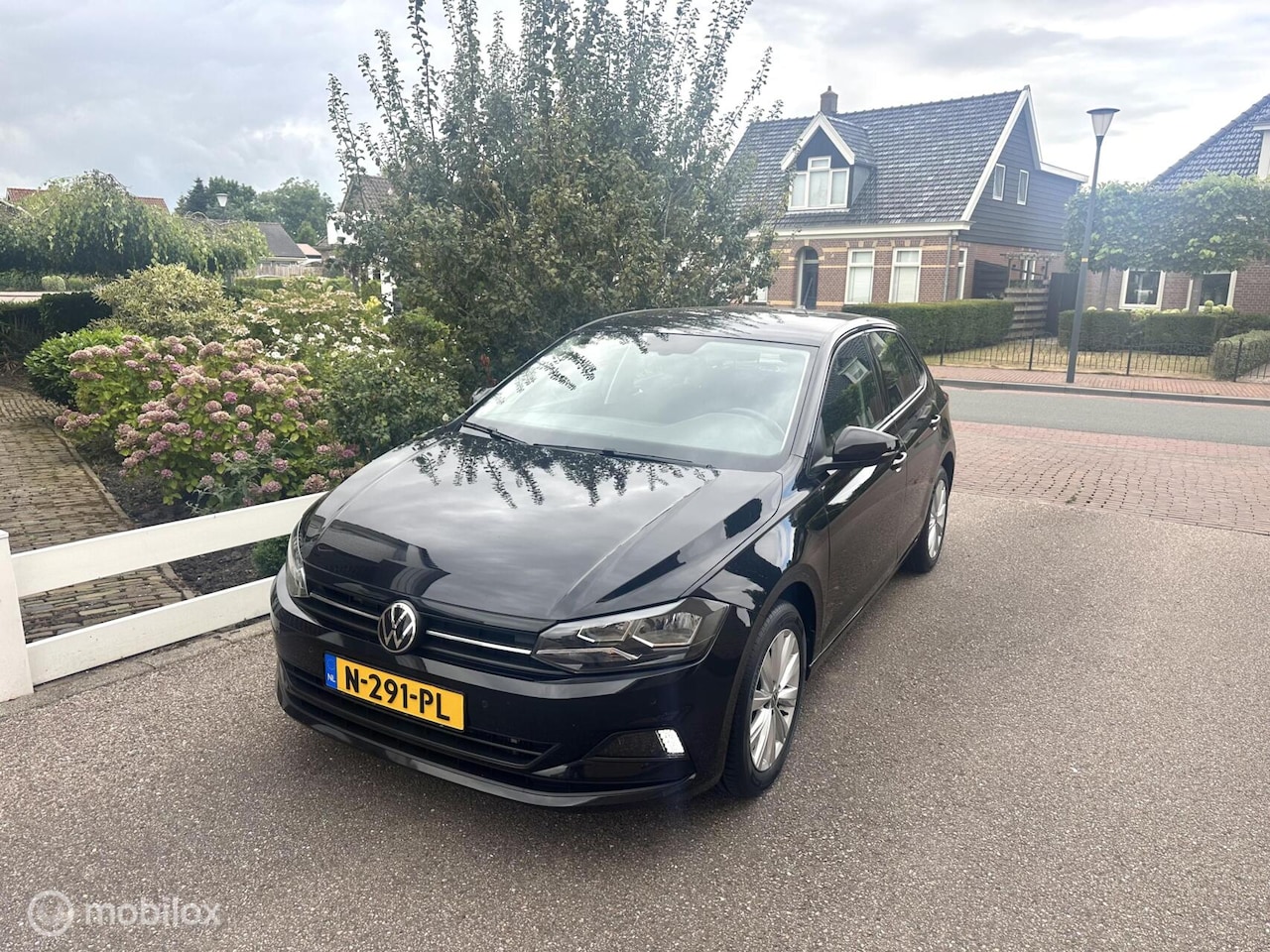 Volkswagen Polo - 1.0 TSI 95PK DSG AUTOMAAT COMFORTLINE FACELIFT MODEL CLIMATE CONTROLE STOELVERWARMING CARP - AutoWereld.nl