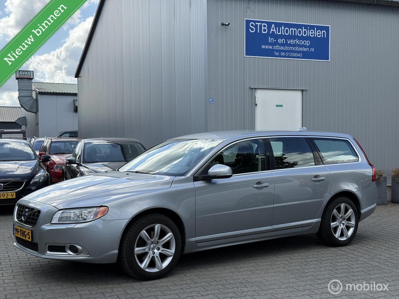 Volvo V70 - 1.6 T4 Limited Edition 1.6 T4 Limited Edition, Automaat, Leder - AutoWereld.nl