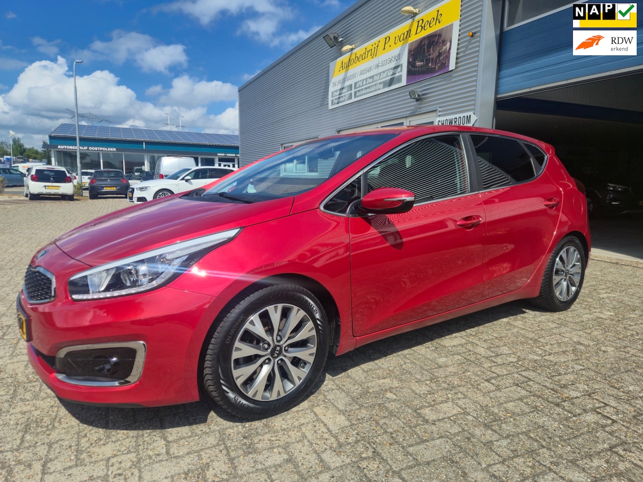 Kia Cee'd - 1.6 GDI DynamicLine 1.6 GDI DynamicLine - AutoWereld.nl