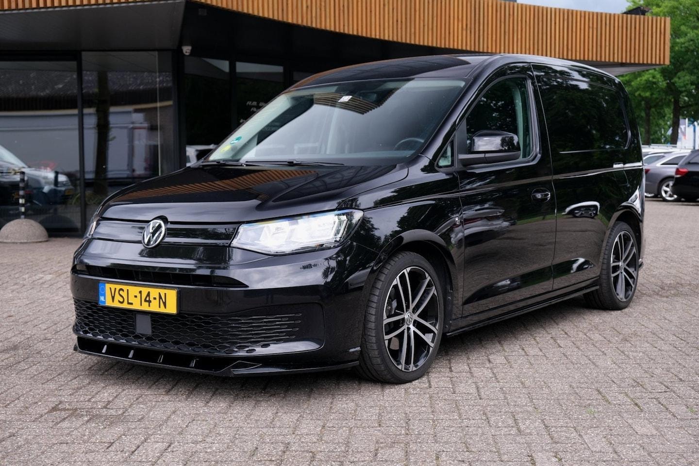 Volkswagen Caddy Cargo - 2.0 TDI|EXCL.BTW|1st Edition Blackline / R-line|Carplay|Rijklaar|Dealeronderhouden|1e Eige - AutoWereld.nl