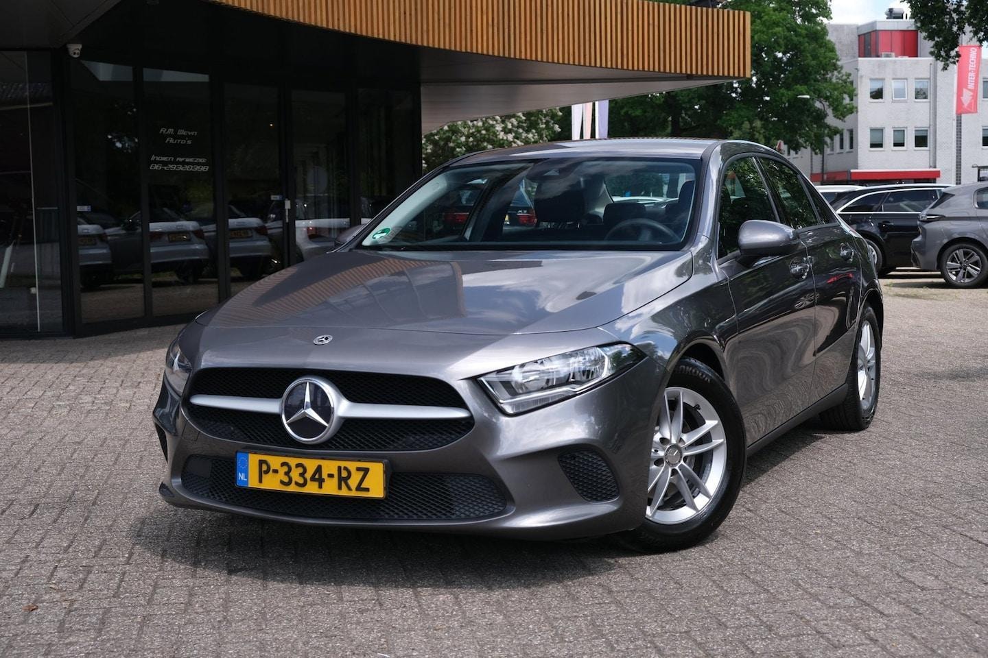 Mercedes-Benz A-klasse - 180|Rijklaar|Camera|Apple Carplay|Android Auto|LaneAssist|Regensensor - AutoWereld.nl