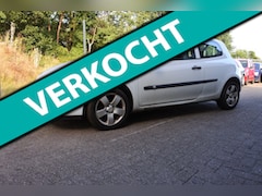 Renault Clio - 1.2 Acces 224 dkm N.A.P. nw apk 2-7-2027