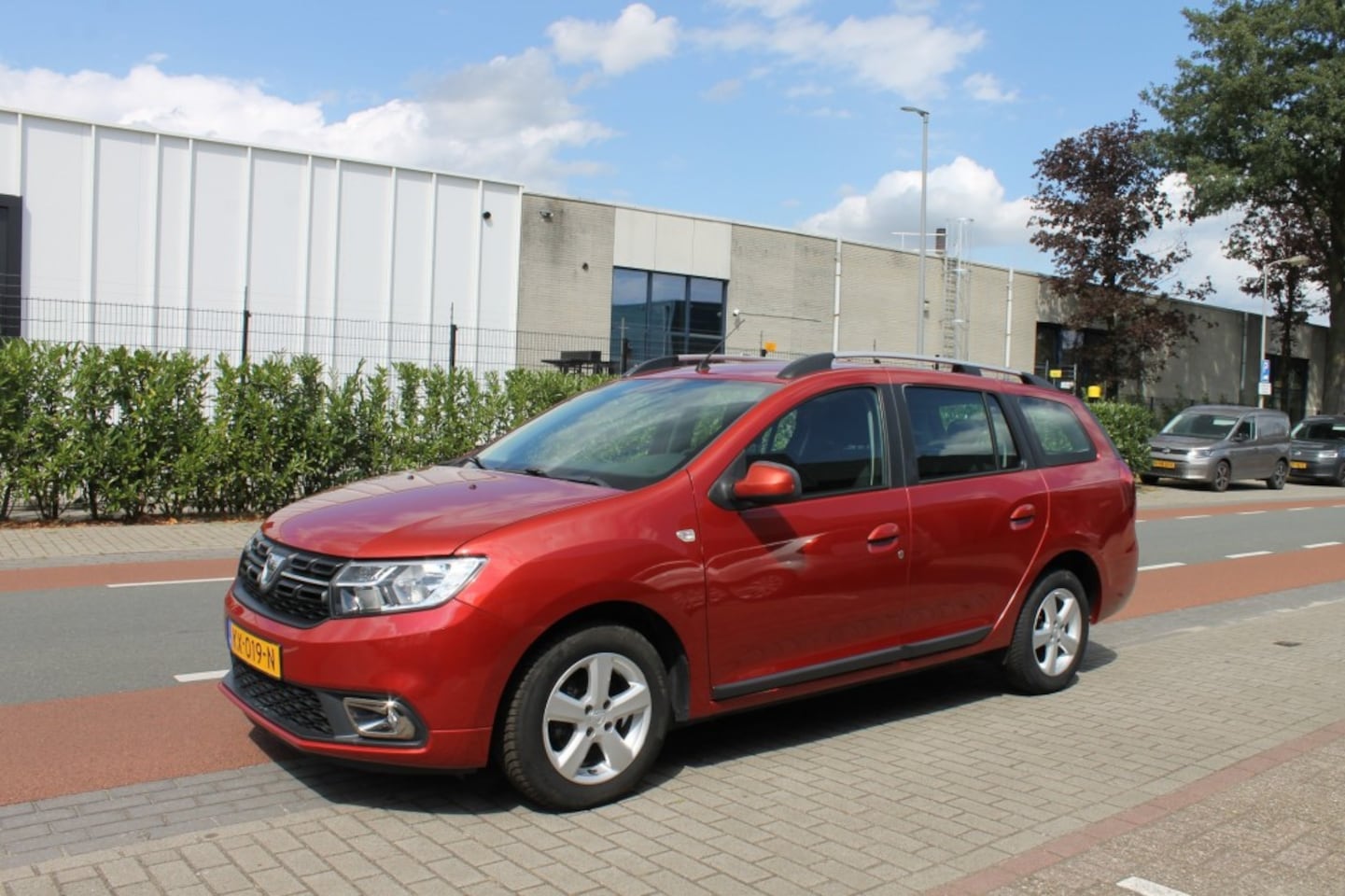 Dacia Logan - 0.9 TCe Eas-R Laureate - AutoWereld.nl