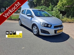 Chevrolet Aveo - 1.2 LT 5 Deurs Airco/Cruise control