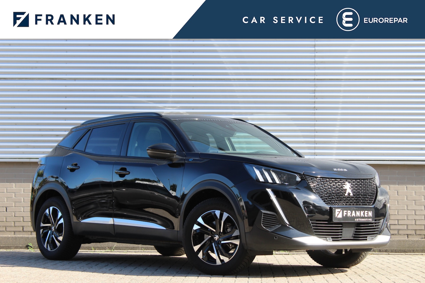 Peugeot e-2008 - EV GT 50 kWh 100% SOH | Panoramadak | Stoelverwarming | BLIS | Navigatie - AutoWereld.nl