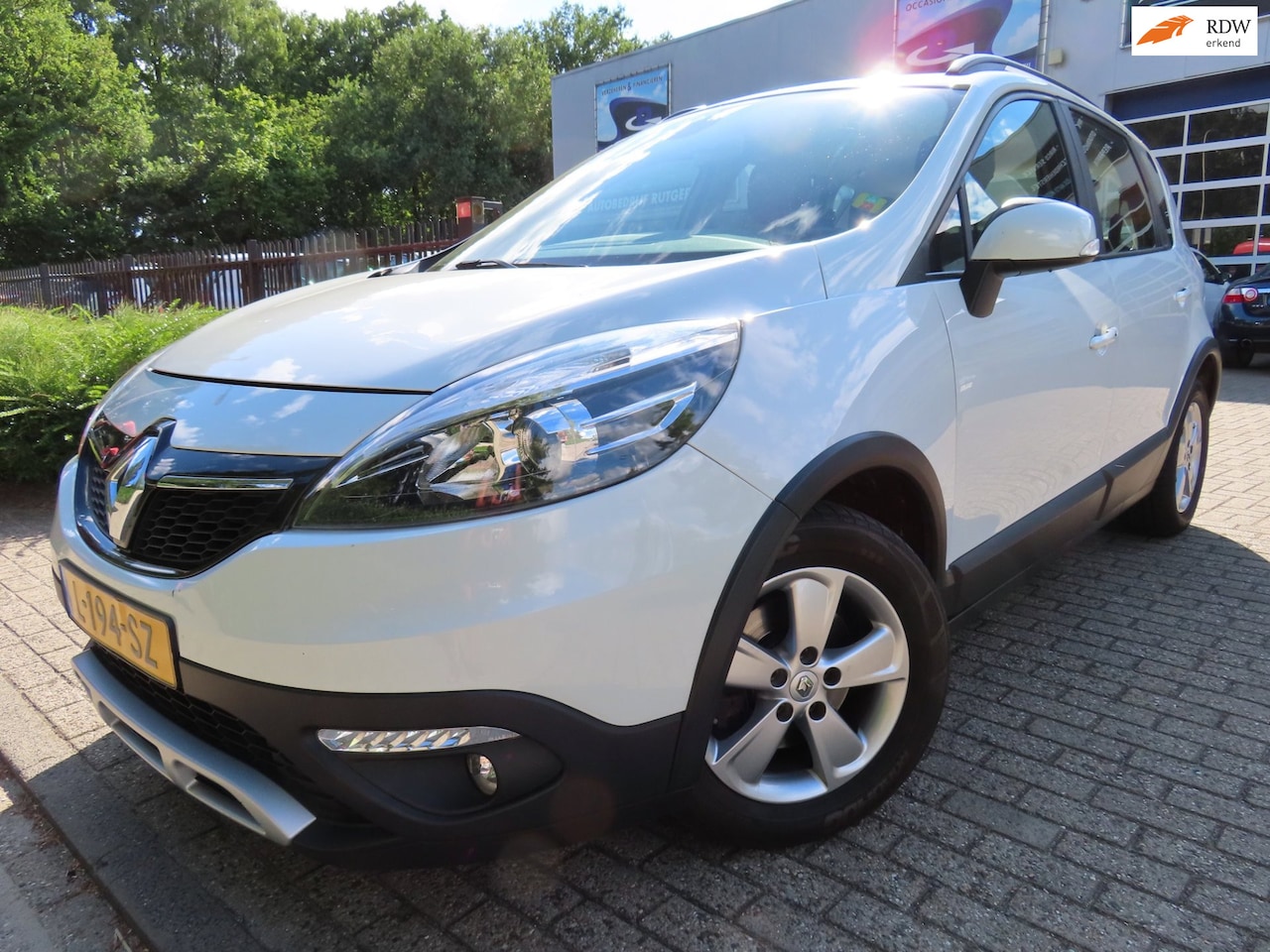 Renault Scénic Xmod - 1.2 TCe Expression 1.2 TCe Expression - AutoWereld.nl